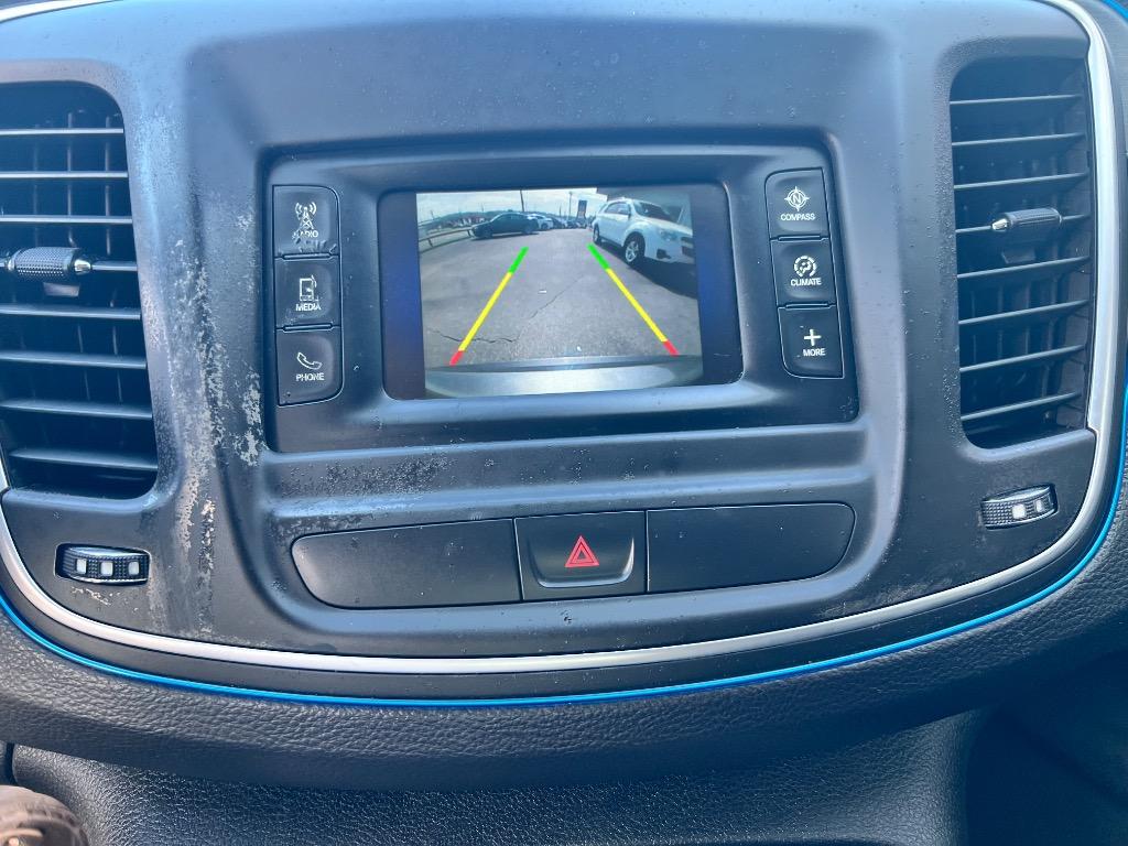 2015 Chrysler 200