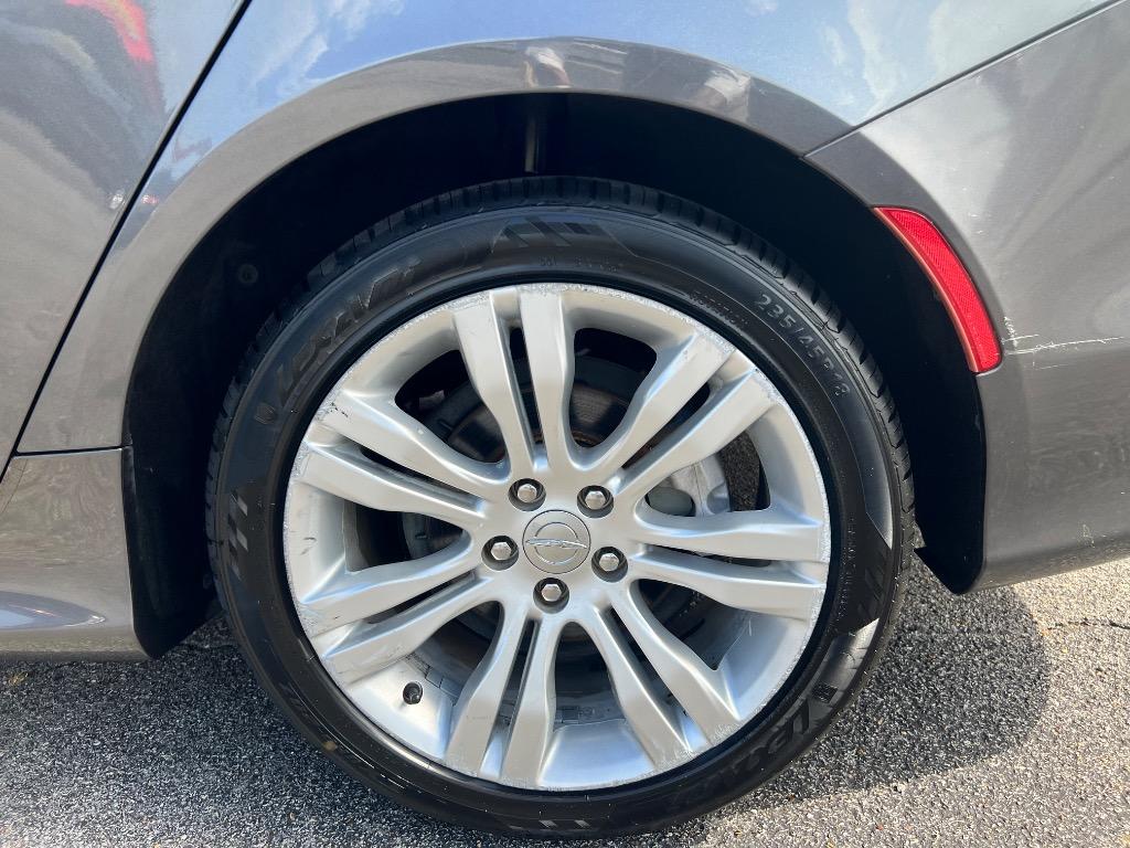 2015 Chrysler 200