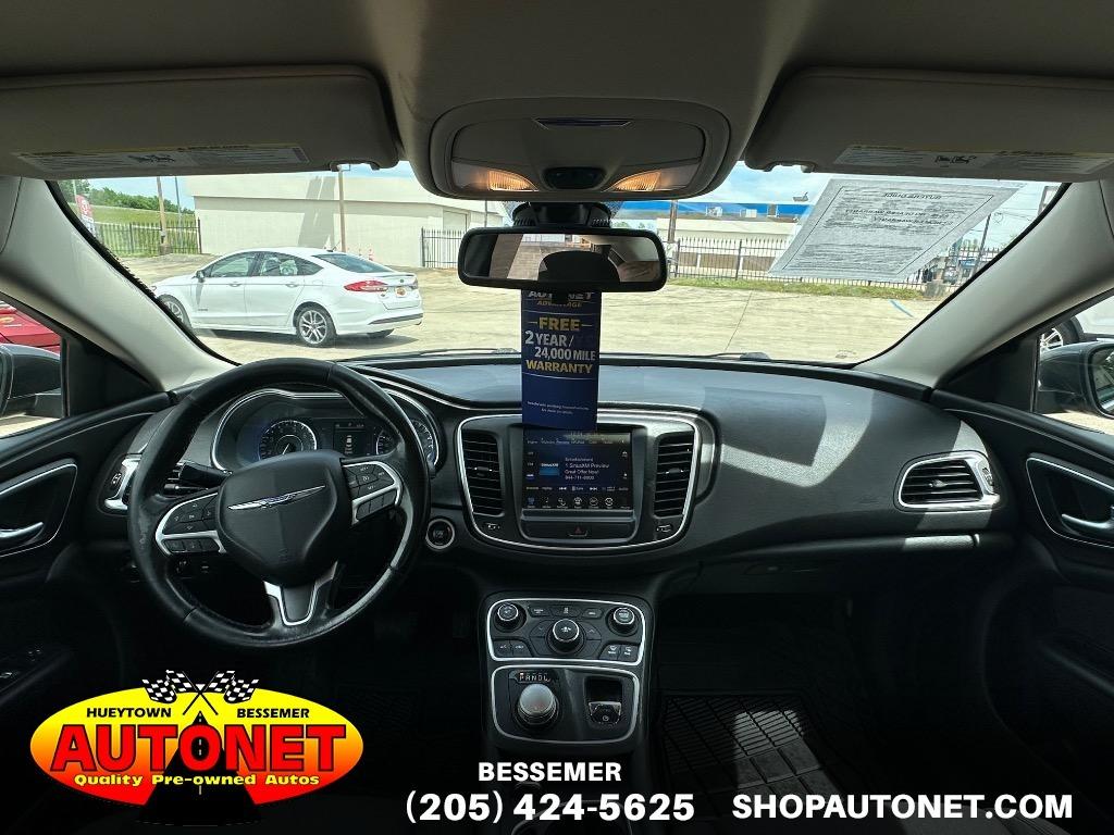 2015 Chrysler 200