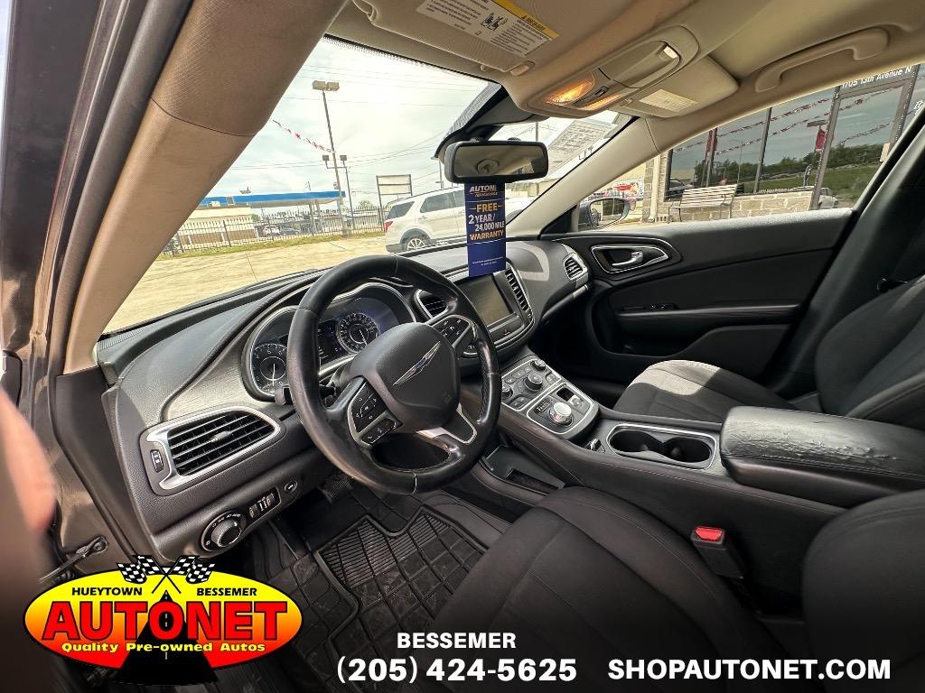 2015 Chrysler 200