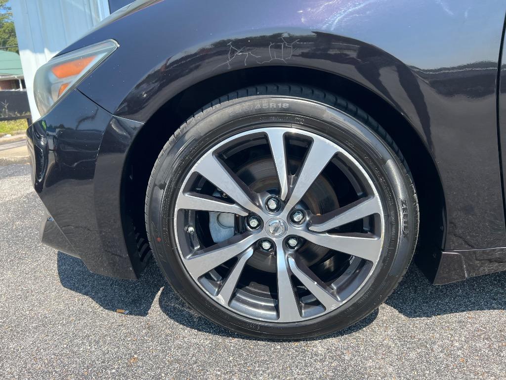 2017 Nissan Maxima