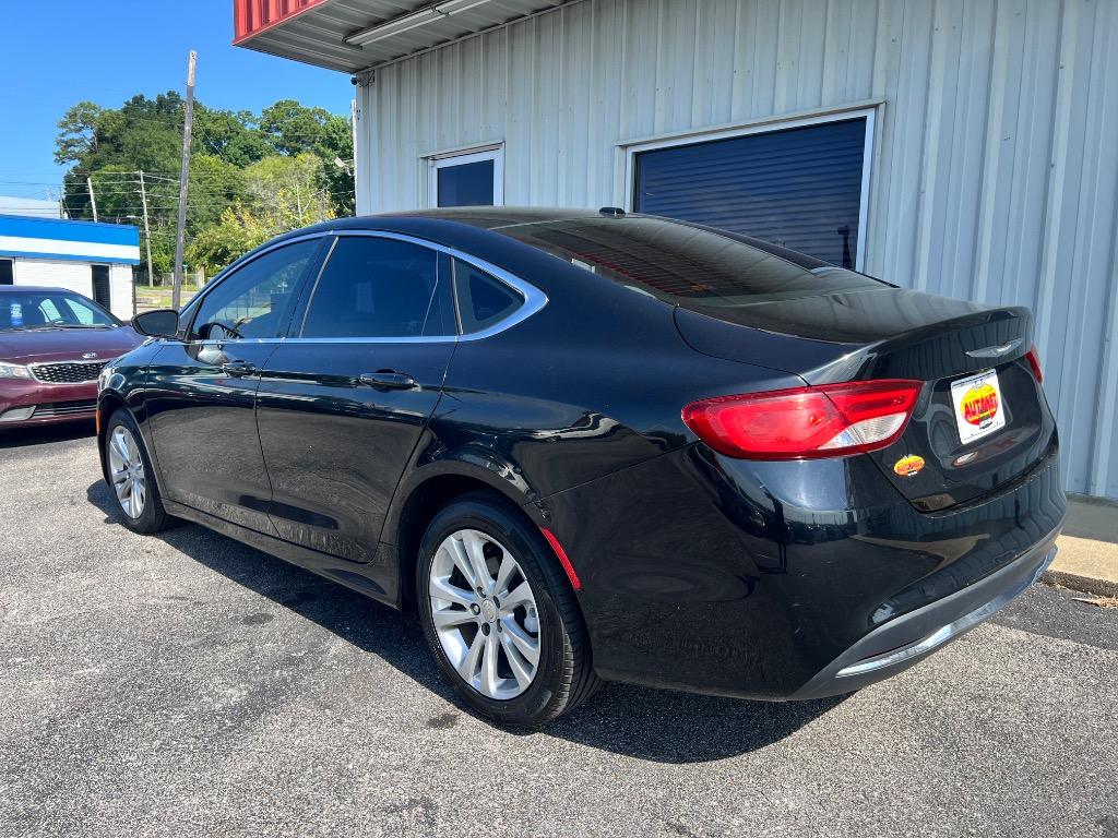 2015 Chrysler 200