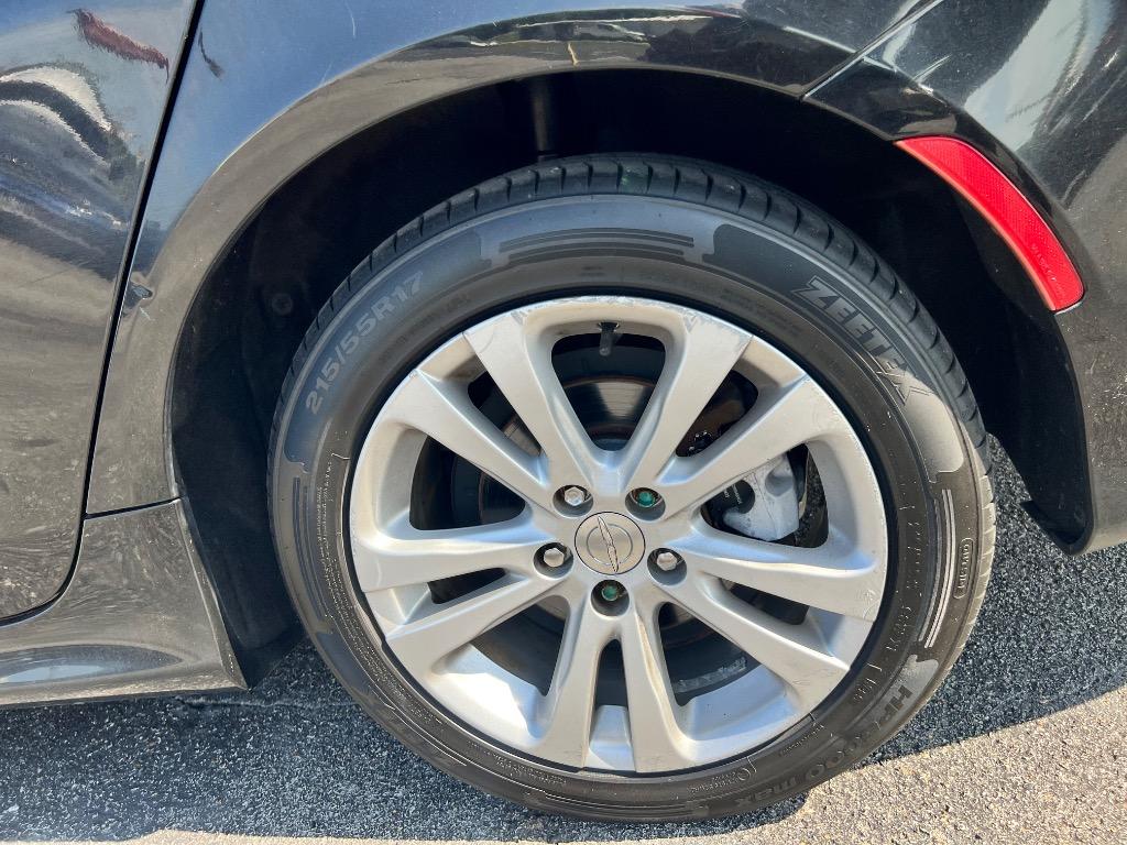 2015 Chrysler 200