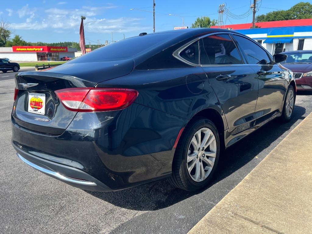 2015 Chrysler 200