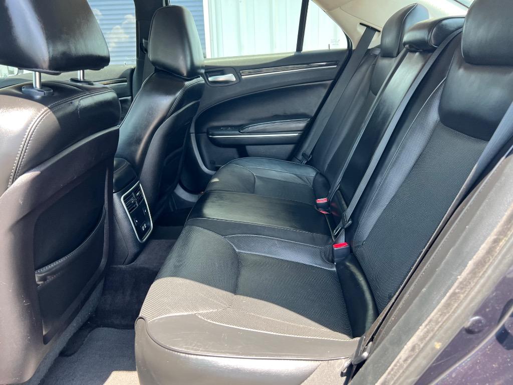 2018 Chrysler 300