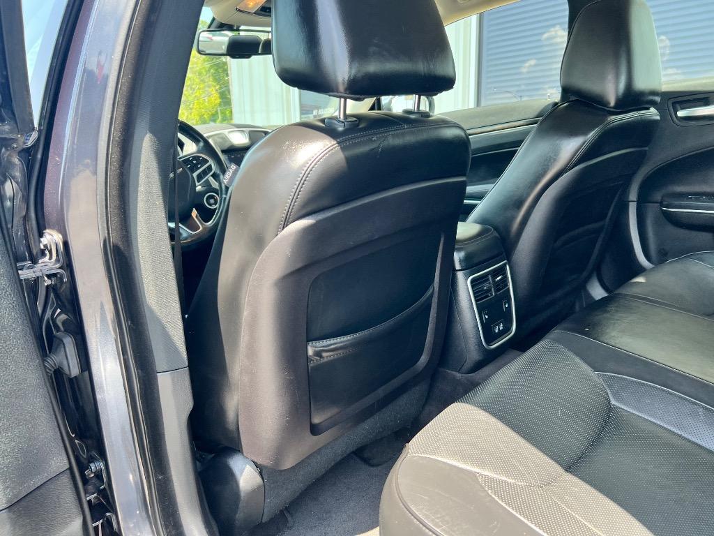 2018 Chrysler 300