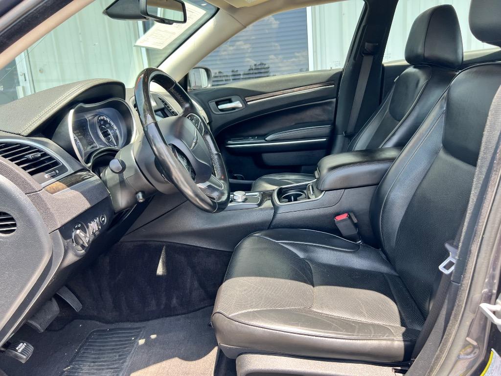 2018 Chrysler 300