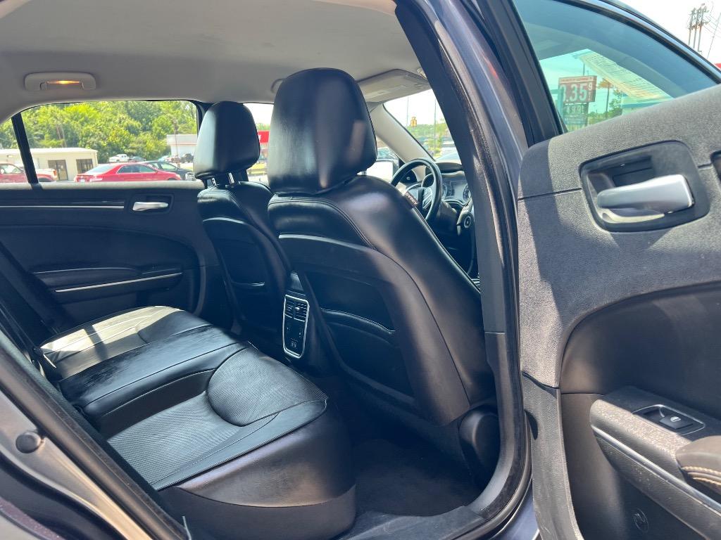2018 Chrysler 300