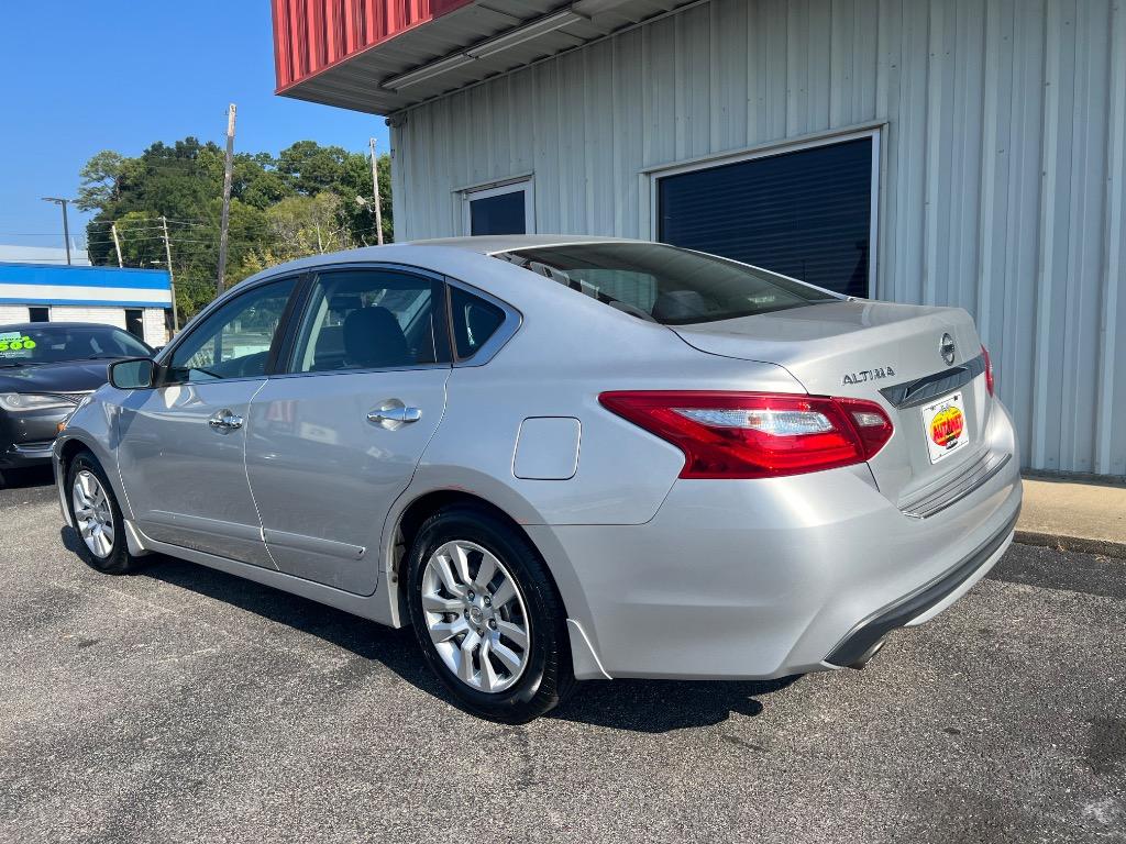 2017 Nissan Altima