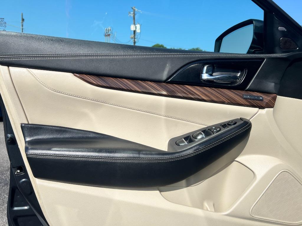 2016 Nissan Maxima