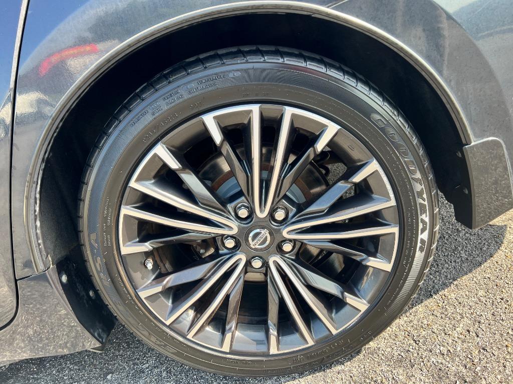 2016 Nissan Maxima
