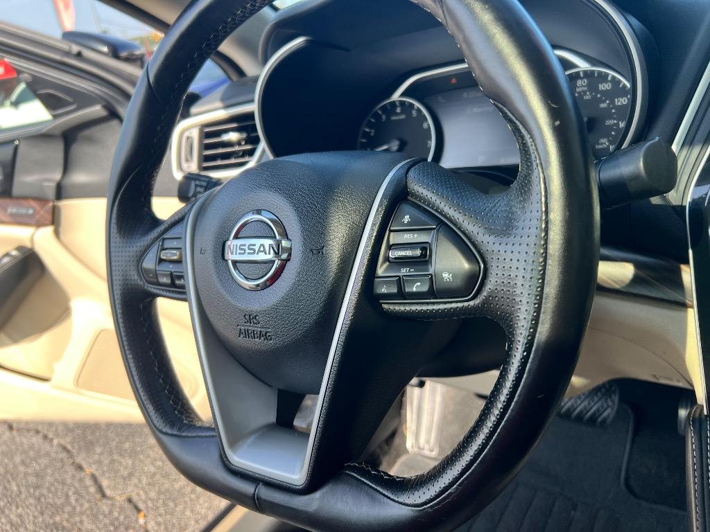 2016 Nissan Maxima
