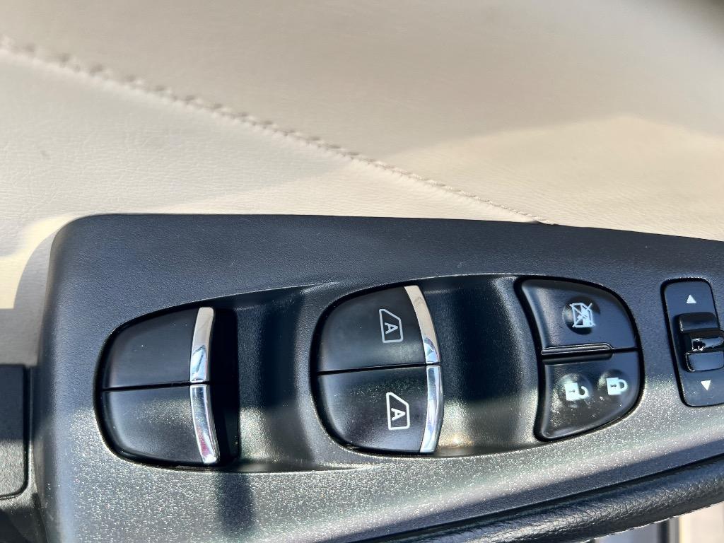 2016 Nissan Maxima