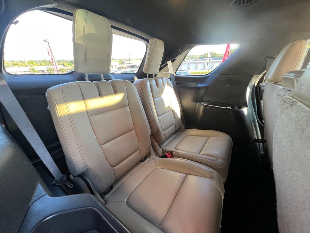 2015 Ford Explorer