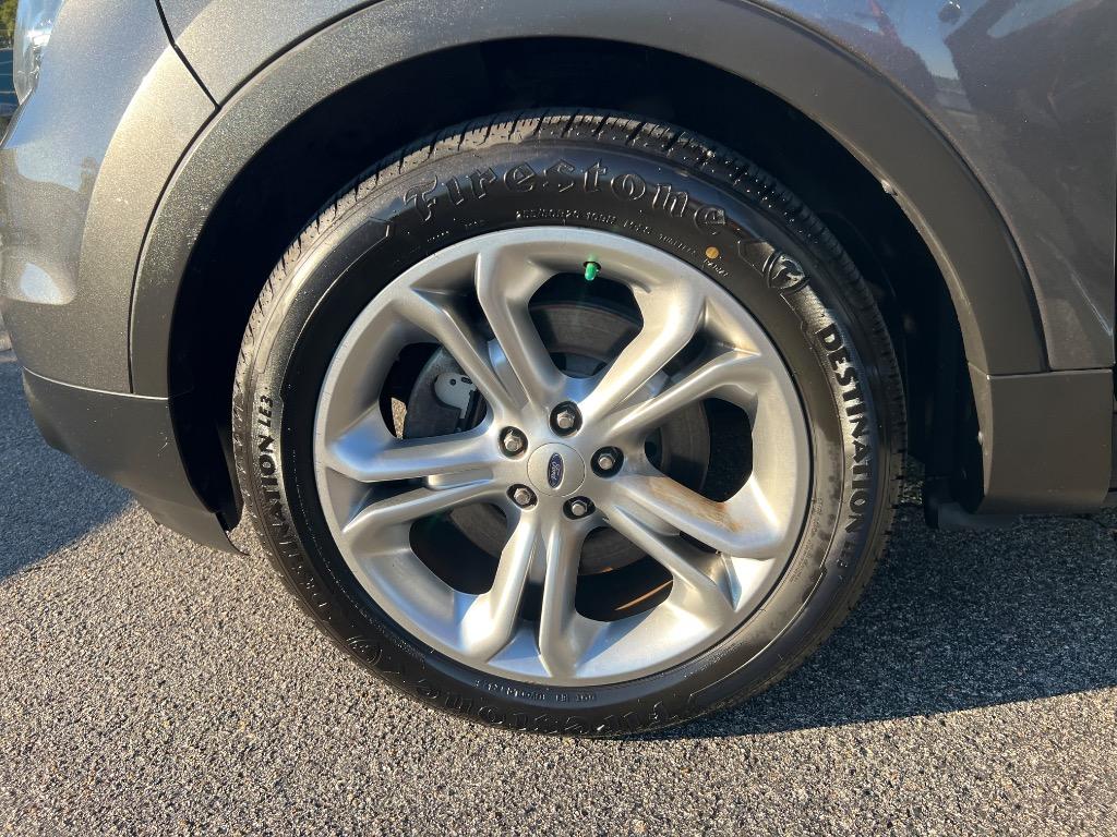 2015 Ford Explorer