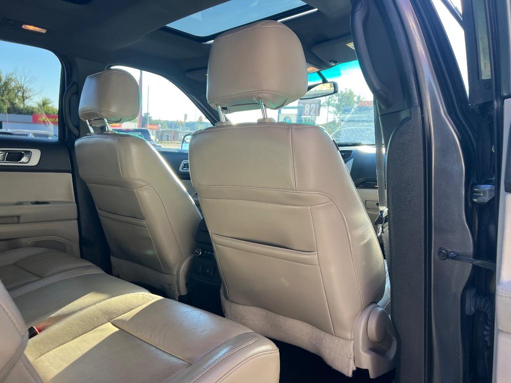 2015 Ford Explorer