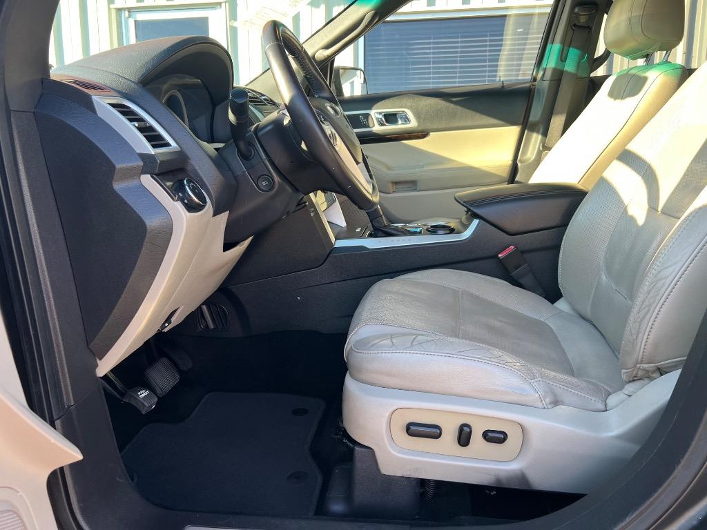 2015 Ford Explorer