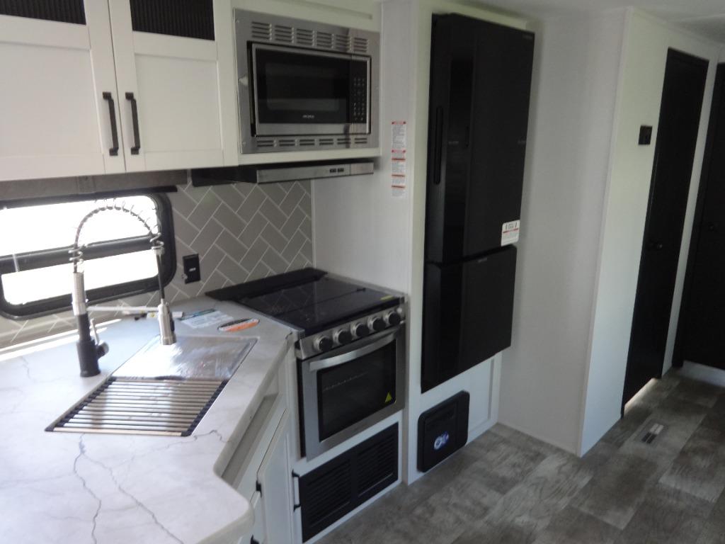 2025 Forest River Palomino Puma - $59,689