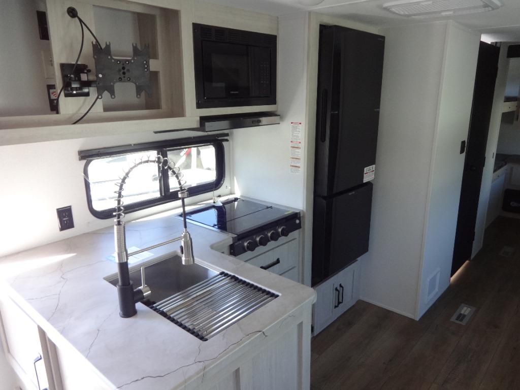 2025 Forest River Palomino Puma - $46,860