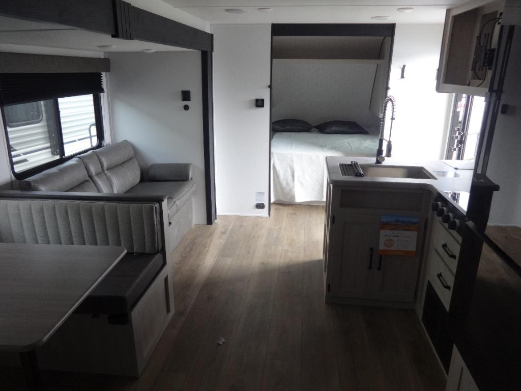2025 FOREST RIVER Puma - $44,015