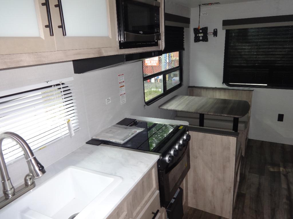 2024 Gulf Stream Unknown - $29,900