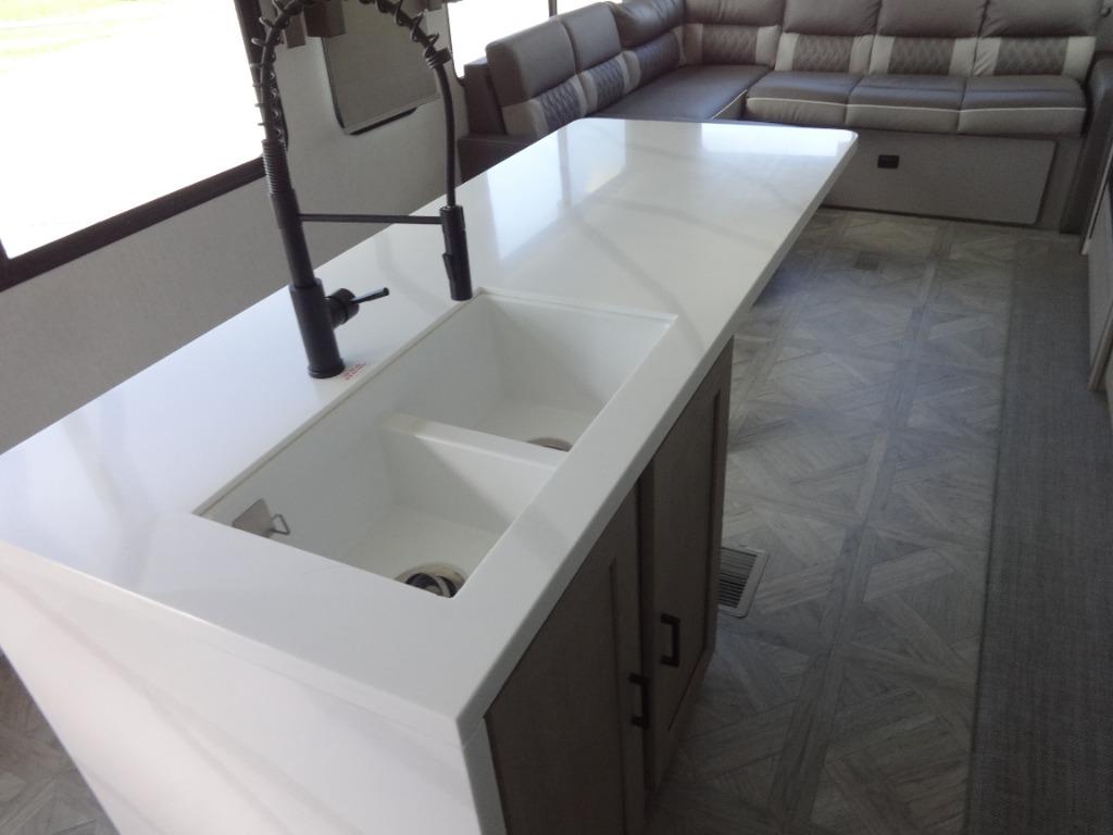 2024 Forest River Wildwood X-Lite - $33,900