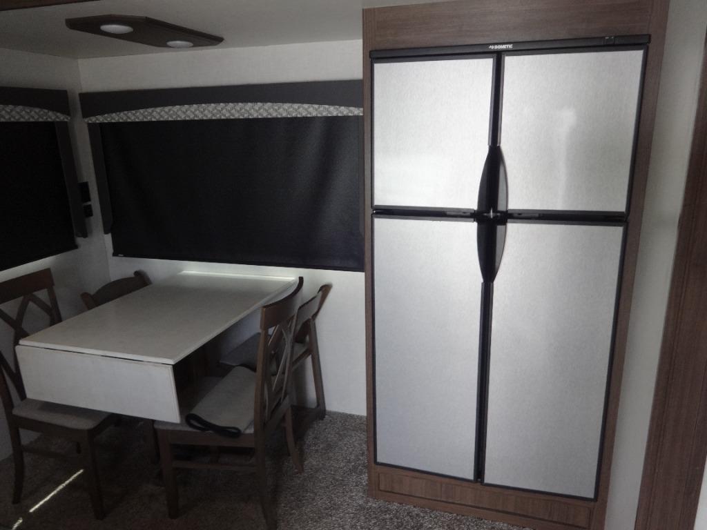 2021 Winnebago Of Indiana Voyage - $46,900
