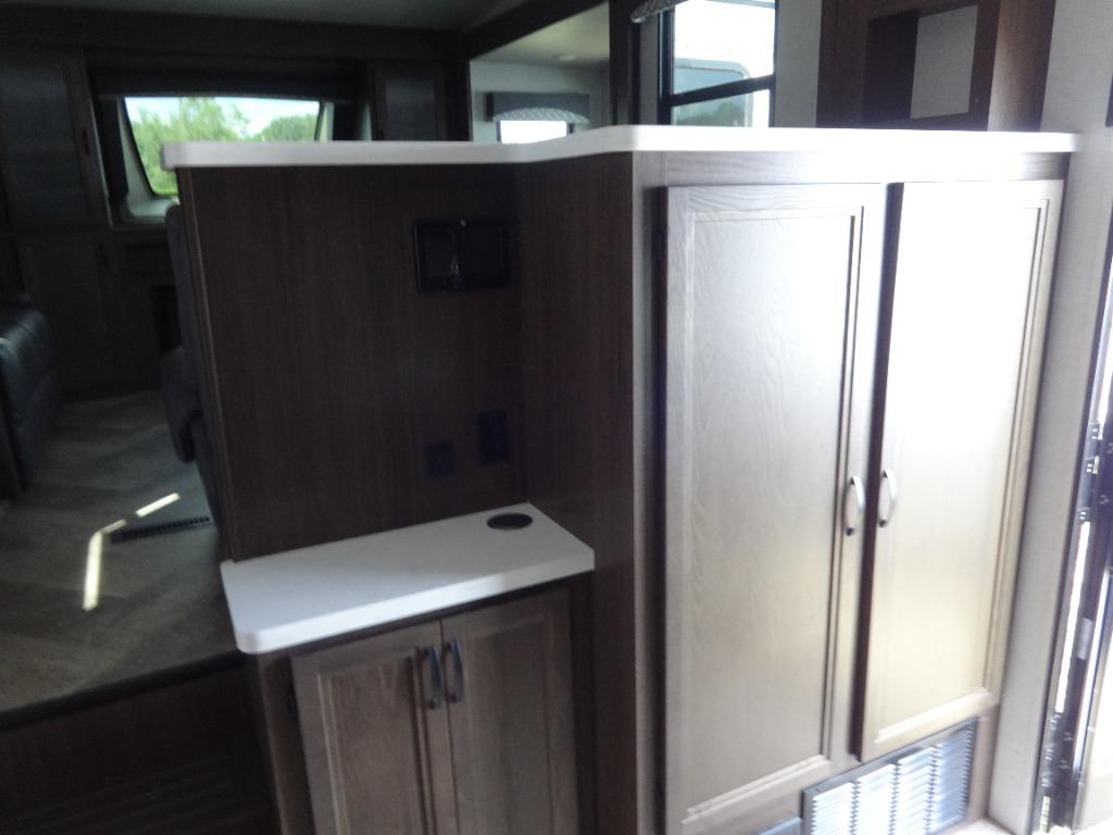 2021 Winnebago Of Indiana Voyage - $46,900
