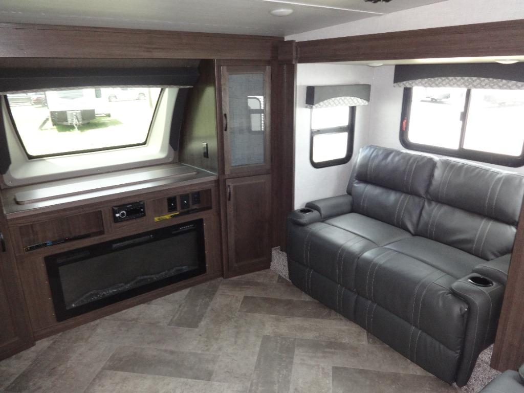 2021 Winnebago Of Indiana Voyage - $46,900
