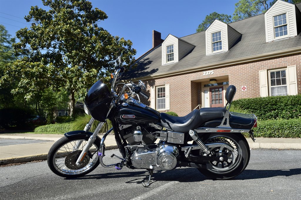 2007 HARLEY DAVIDSON Dyna Wide Glide - $7,990