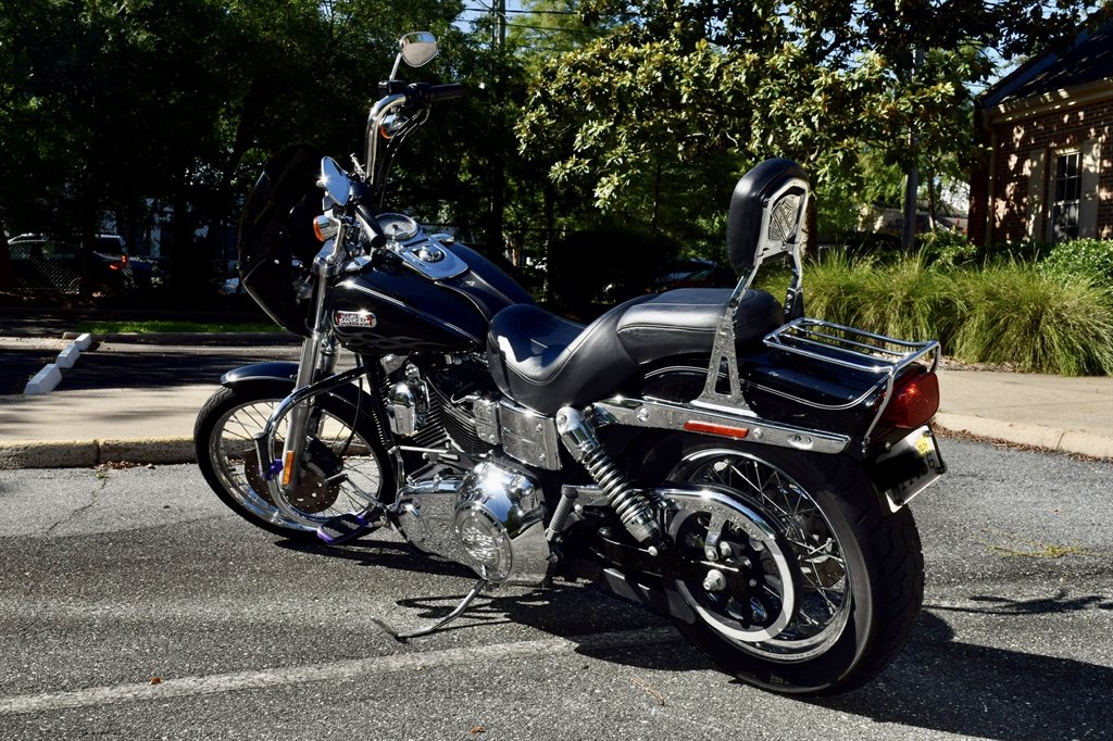 2007 HARLEY DAVIDSON Dyna Wide Glide - $7,990