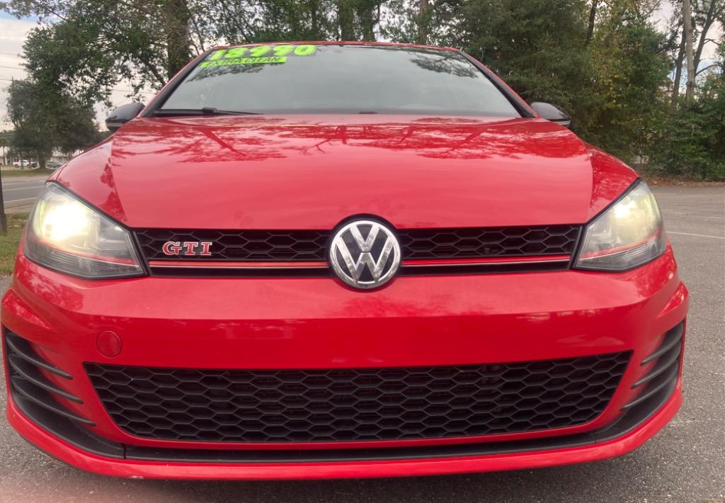 2017 Volkswagen Golf - $14,990