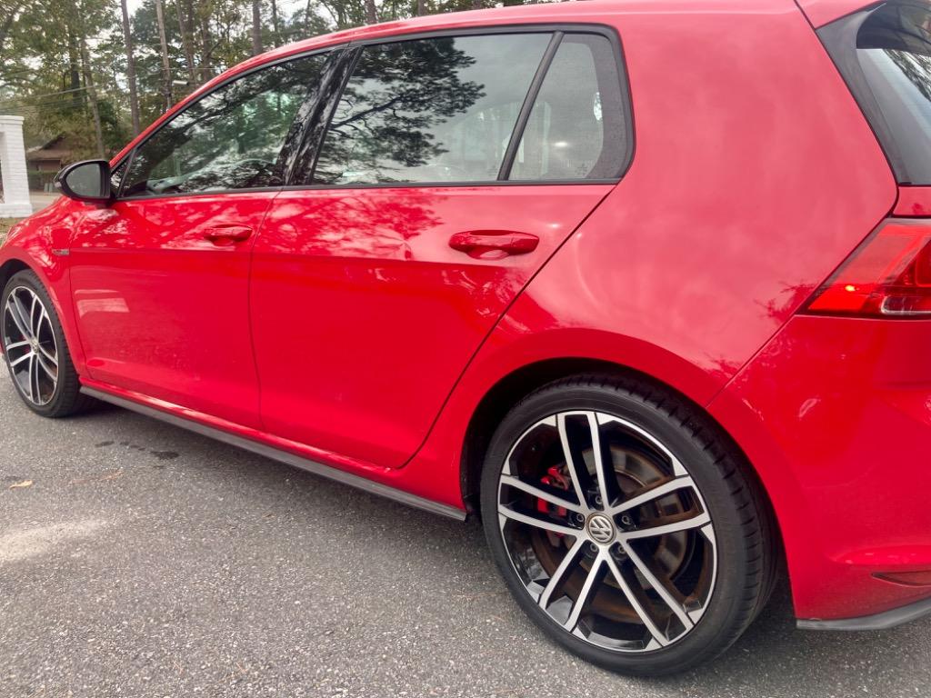 2017 Volkswagen Golf - $14,990