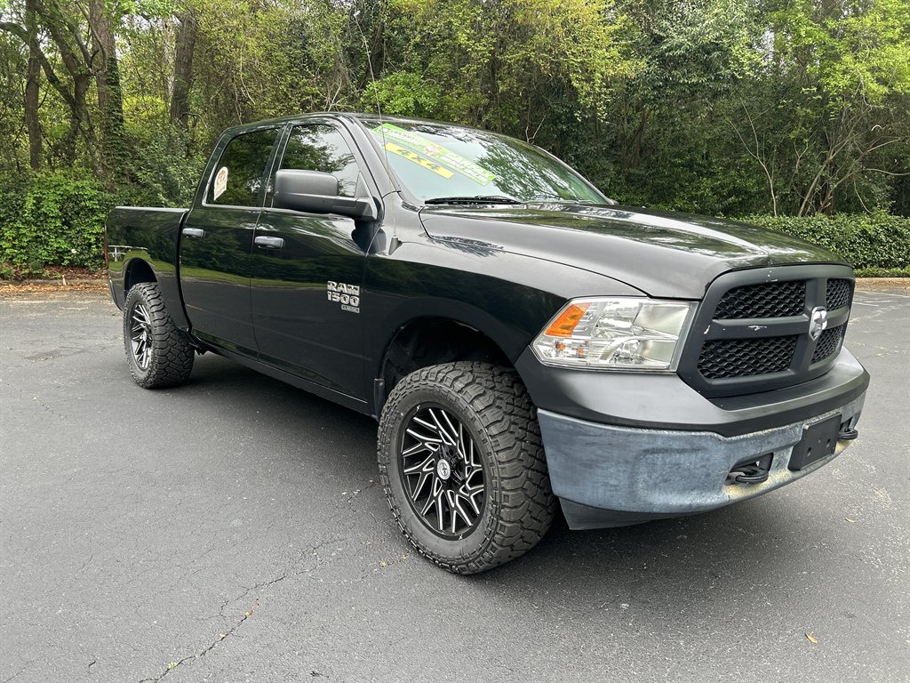 2019 RAM 1500 DS Tradesman photo