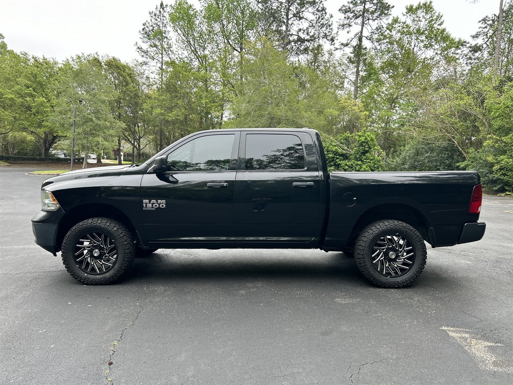 2019 RAM 1500 DS Tradesman photo