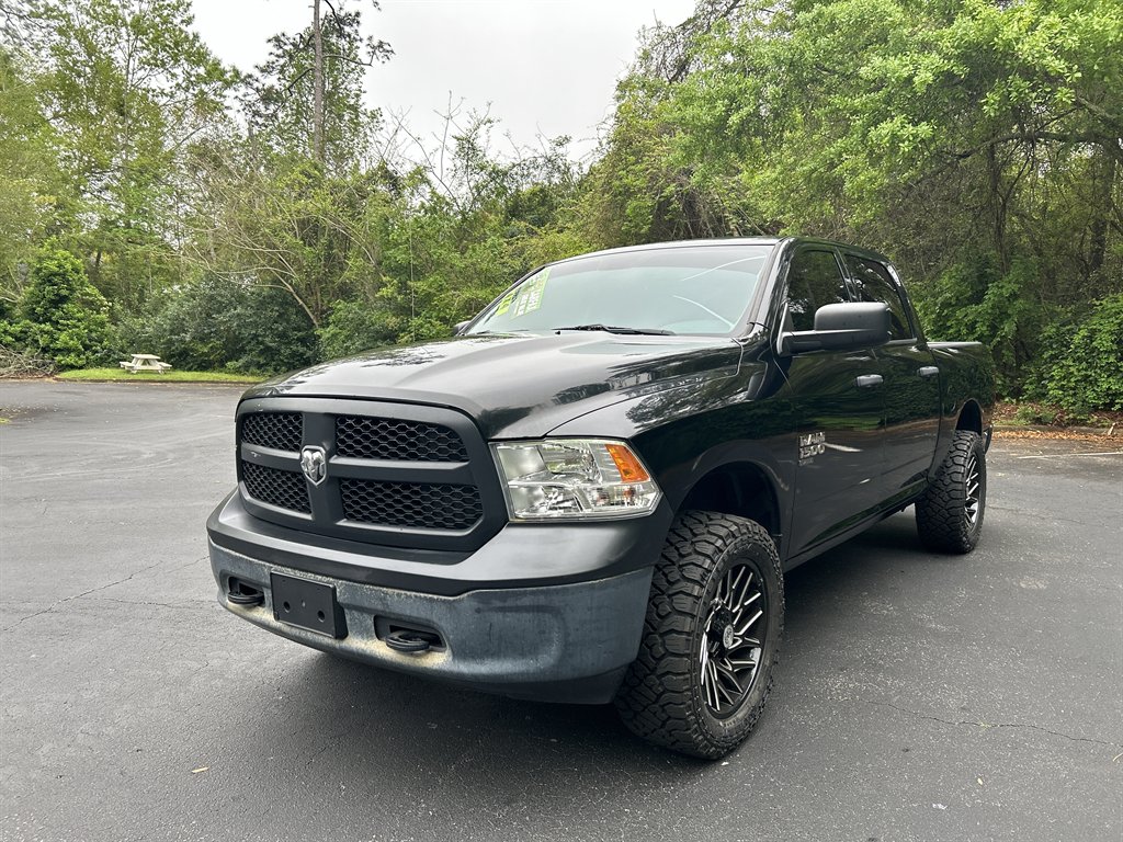 2019 RAM 1500 DS Tradesman photo