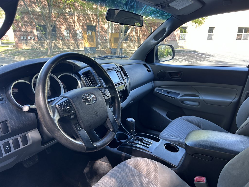 2015 Toyota Tacoma photo
