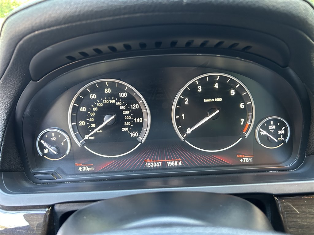 2011 BMW MDX 750i photo