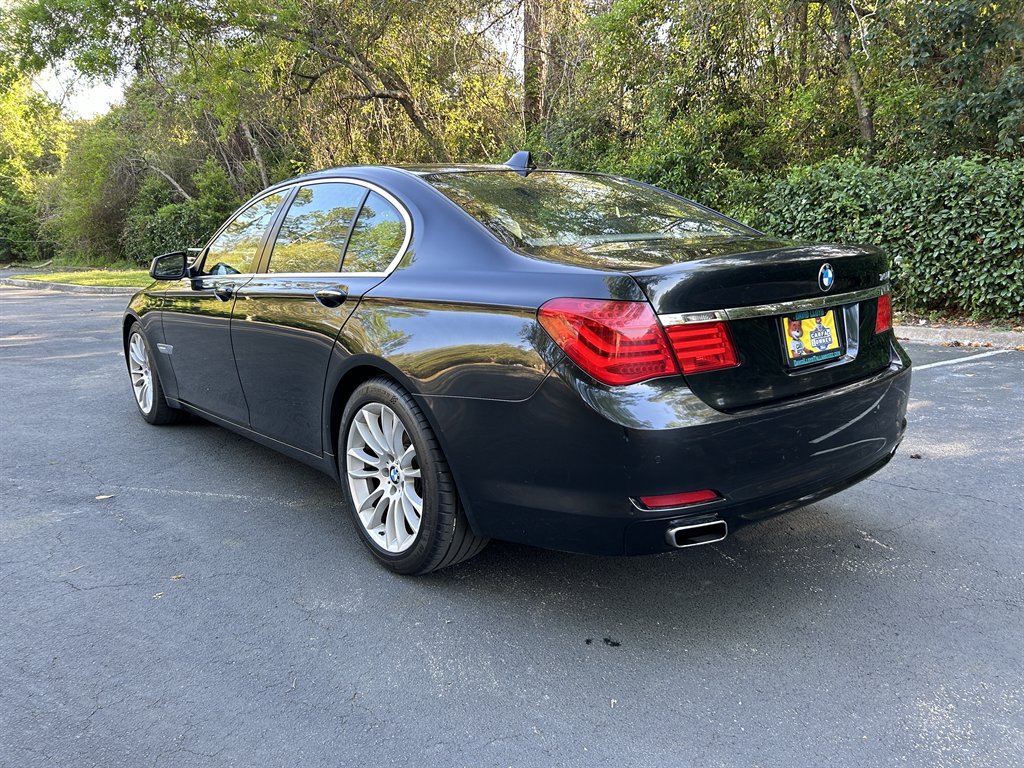 2011 BMW MDX 750i photo