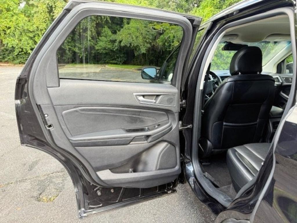 2019 Ford Edge - $19,490