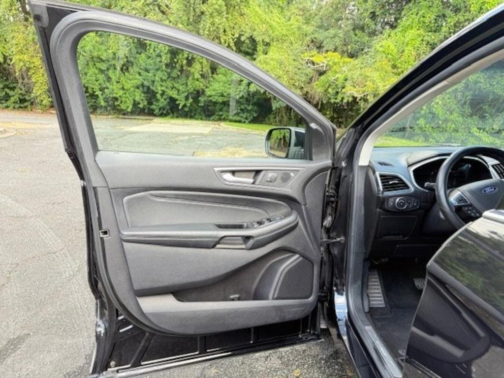 2019 Ford Edge - $19,490
