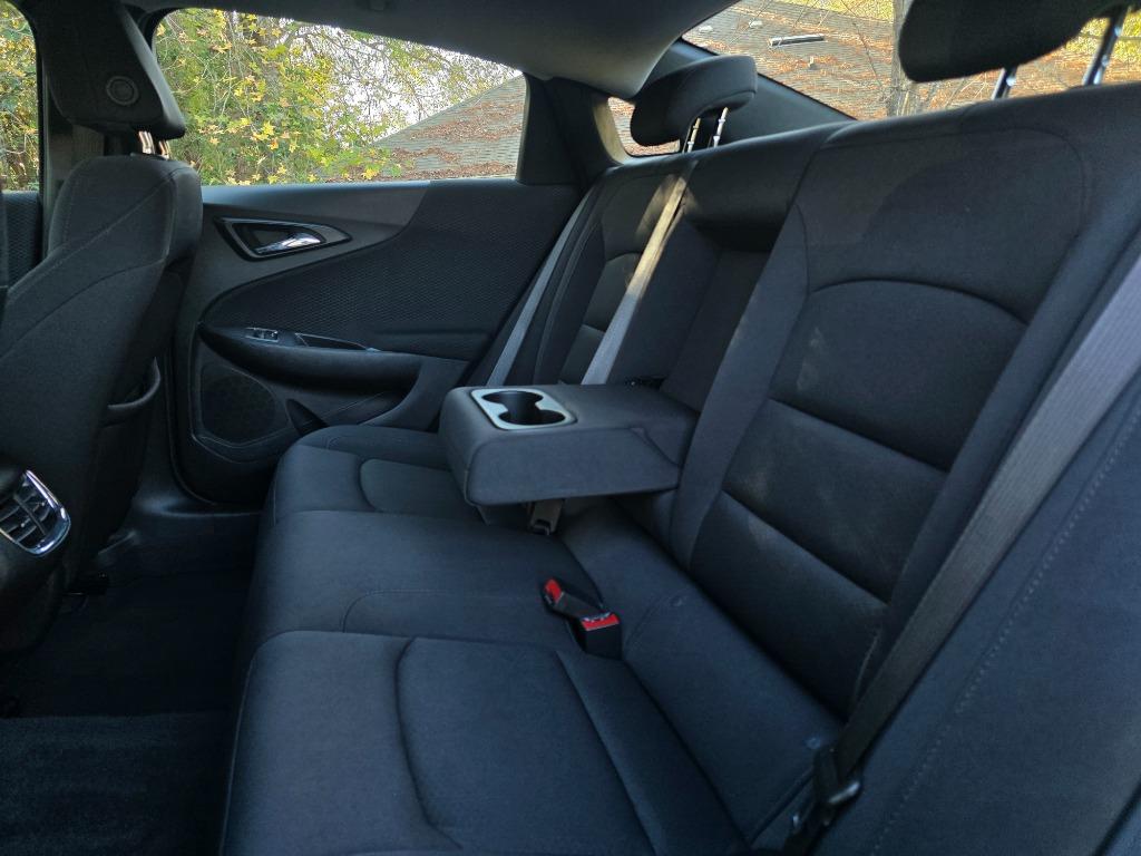 2024 Chevrolet Malibu - $20,990