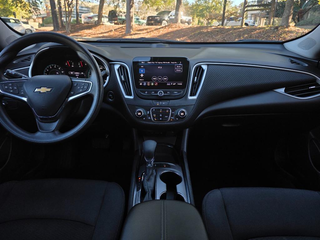 2024 Chevrolet Malibu - $20,990