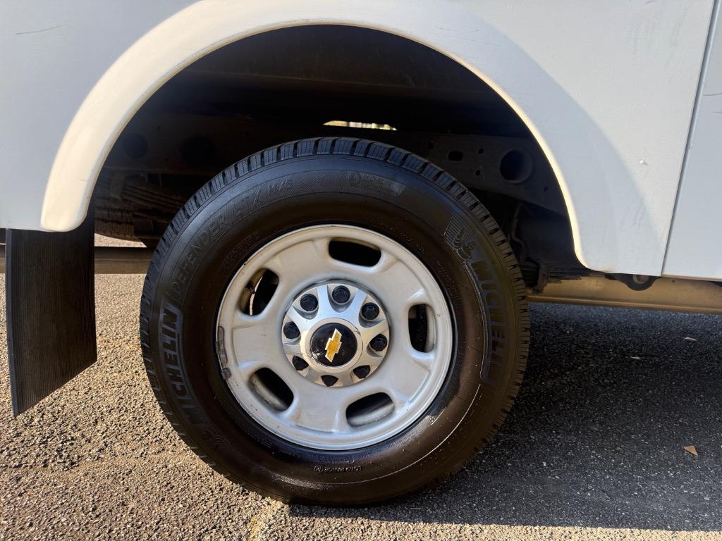 2011 Chevrolet Silverado - $27,990