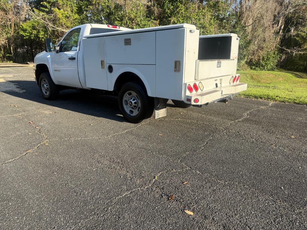 2011 Chevrolet Silverado - $27,990