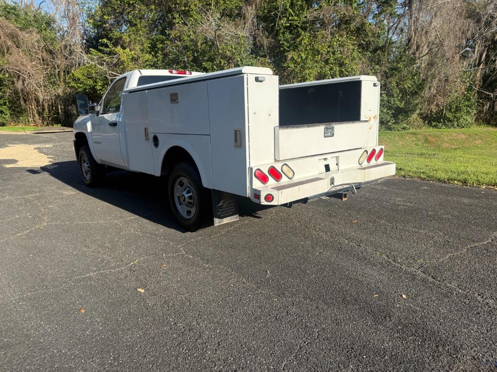 2011 Chevrolet Silverado - $27,990