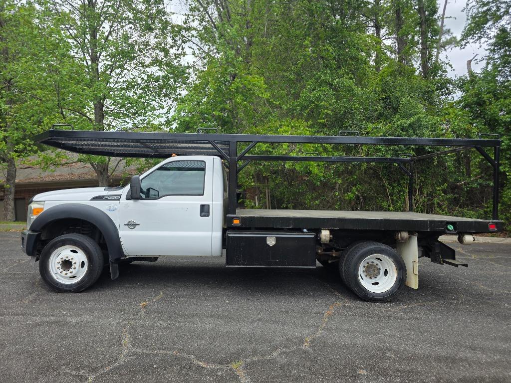 2013 Ford F-550 - $29,990