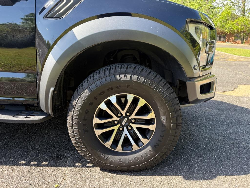 2019 Ford F-150 - $42,990
