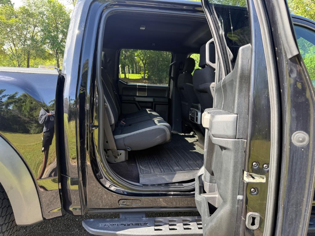 2019 Ford F-150 - $42,990