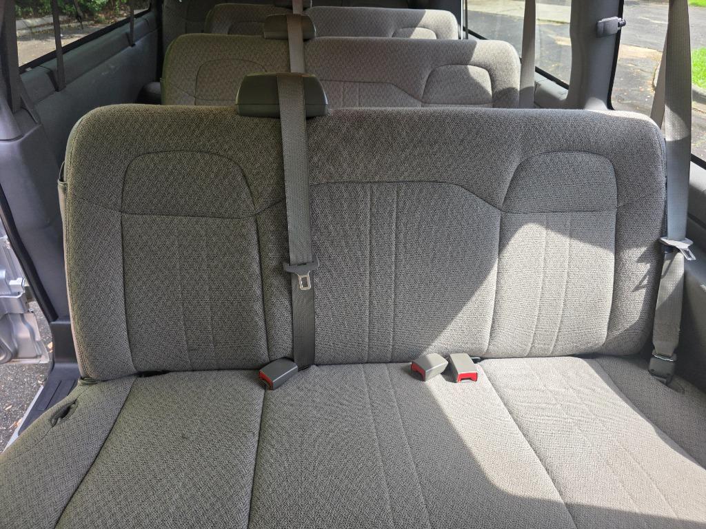2016 Chevrolet G3500 Vans - $34,990